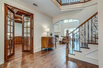 6821 Charade Dr, Dallas, TX 75214 - photo 4