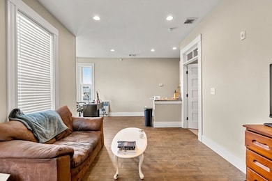 1149 Middlesex St unit 4, Lowell, MA 01851 - photo 5