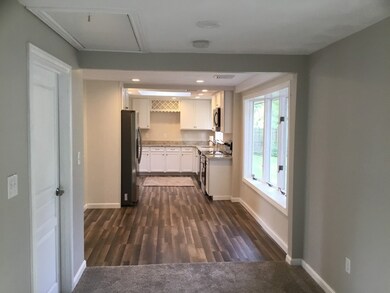 41 Sheila Dr, Bellingham, MA 02019 - photo 3