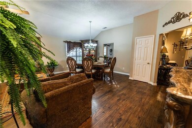 Formal Dining