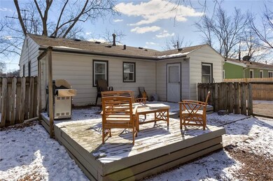 7420 Southview Dr, Des Moines, IA 50315 - photo 6