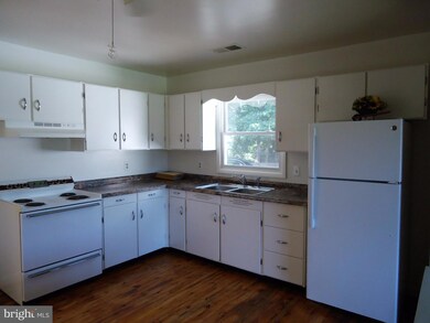 6505 Grays Mill Rd, Warrenton, VA 20187 - photo 3