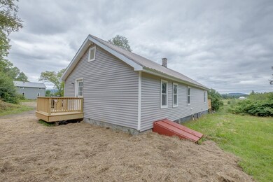 789 Lancaster Rd, Lancaster, NH 03584 - photo 3