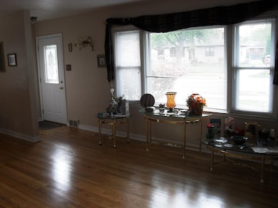 3237 Garfield Ave, Highland, IN 46322 - photo 7