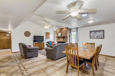 04 Great Room