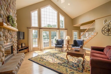 8765 Dexter Gables Ln, Dexter, MI 48130 - photo 4