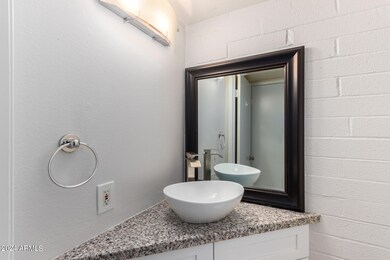 1112 N 85th Place unit 2, Scottsdale, AZ 85257 - photo 5