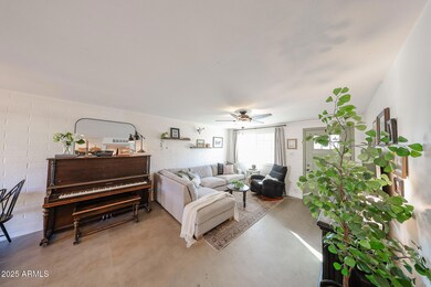 14021 N 37th Place, Phoenix, AZ 85032 - photo 5