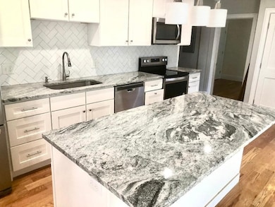 72 Pleasant St unit 2, Wakefield, MA 01880 - photo 2