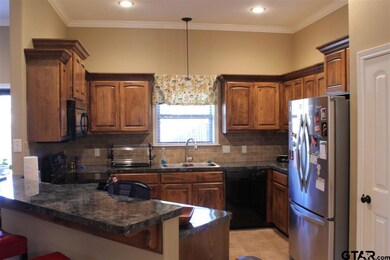 5026 5026 Shiloh Village, Tyler, TX 75703 - photo 5