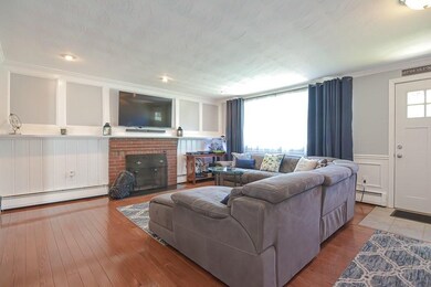 10 Oak St, Foxboro, MA 02035 - photo 4