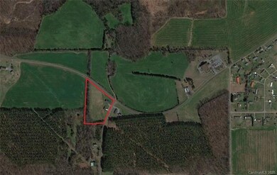 747 Swann Rd, Statesville, NC 28625 - photo 3