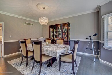 07-Dining Room