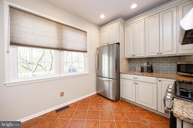 110 Mulberry Ct unit 110, Morgantown, PA 19543 - photo 7