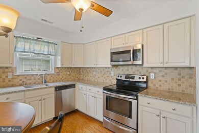 946 Larkspur Place S, Mount Laurel, NJ 08054 - photo 3