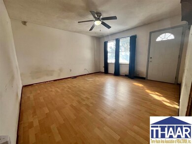 1470 S 11th St, Terre Haute, IN 47802 - photo 3