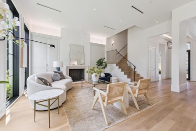 2711 Eastgrove Ln, Houston, TX 77027 - photo 4