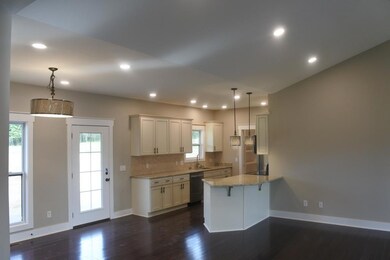 130 Crooked Creek Dr, Cookeville, TN 38506 - photo 2