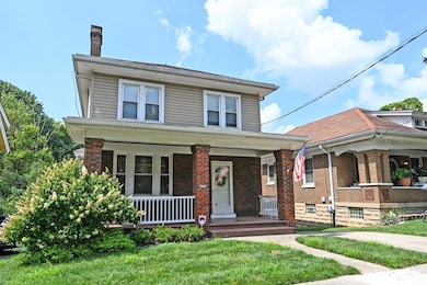 4553 Clearview Ave, Cincinnati, OH 45205 - photo 2