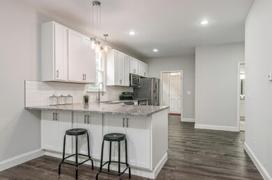 1579 S 3rd St, Columbus, OH 43207 - photo 6