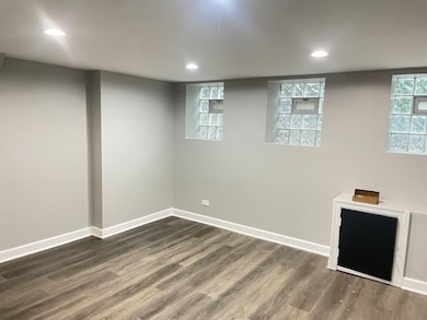 2617 W Rascher Ave unit G, Chicago, IL 60625 - photo 6