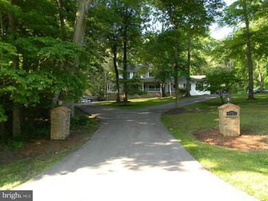 4495 Camelot Dr, Pomfret, MD 20675 - photo 2