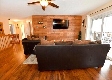 13662 Wesley Dr, Logan, OH 43138 - photo 5