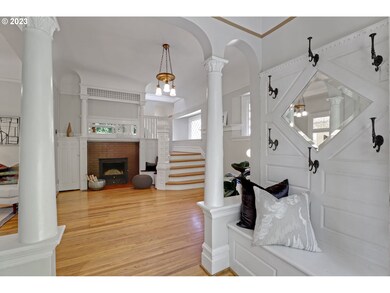 Entrance/Foyer