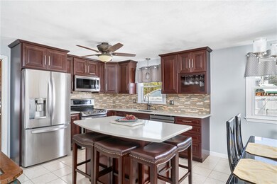 7 Star Ave, Woonsocket, RI 02895 - photo 4