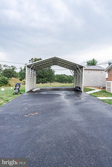 86 Caddy Dr, Martinsburg, WV 25405 - photo 5