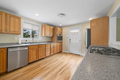 4 Whitford Rd, Nashua, NH 03062 - photo 5