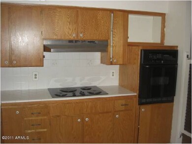 5 - Kitchen
