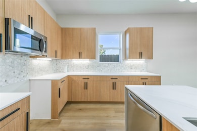 14111 Bridgeport Rd, Houston, TX 77047 - photo 5