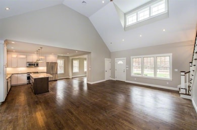 25 Vickers St, Edgartown, MA 02539 - photo 5