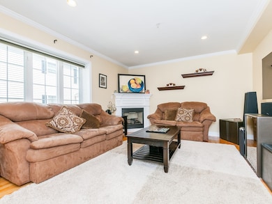 36 Prospect St unit 3, Waltham, MA 02453 - photo 3