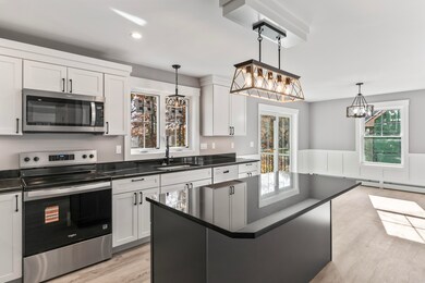 68 Woodbrey Ln, Standish, ME 04084 - photo 4