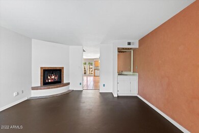 05-Living Area