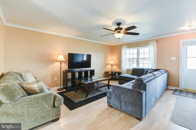 6903 Turnberry Ct, Frederick, MD 21703 - photo 3