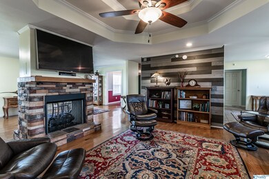 135 Payton Ln, Grant, AL 35747 - photo 7