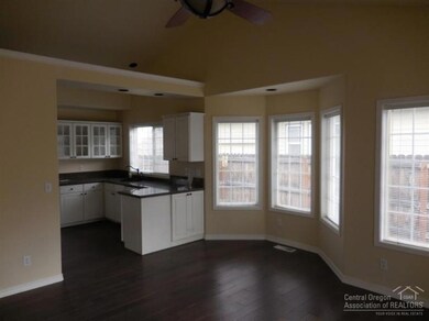 707 NE Shelley Way, Bend, OR 97701 - photo 5