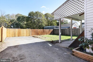 11213 Marbern Rd, Hagerstown, MD 21740 - photo 7