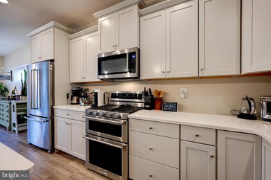 1309 Pedigree St, Frederick, MD 21702 - photo 7