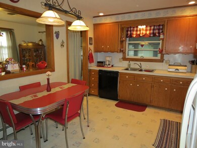 1152 S Forge Rd, Palmyra, PA 17078 - photo 7