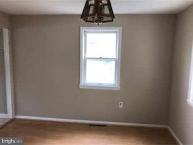 124 Magnolia St, Penns Grove, NJ 08069 - photo 5