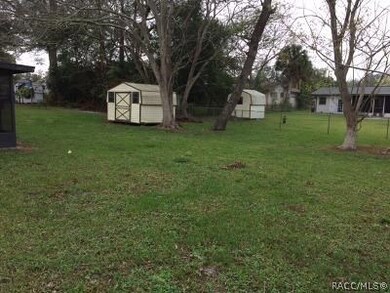 21616 SW Honeysuckle St, Dunnellon, FL 34431 - photo 6