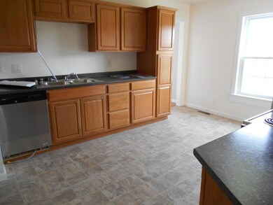 19 View St, Whitefield, NH 03598 - photo 6