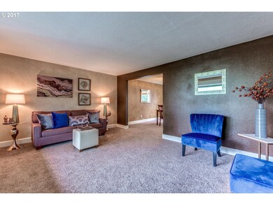 Living Room/Dining Room