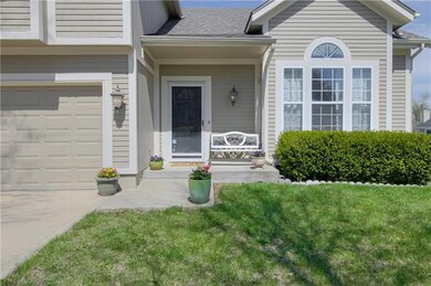 21202 W 52nd St, Shawnee, KS 66218 - photo 2