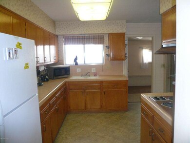 9935 W El Dorado Dr, Sun City, AZ 85351 - photo 4