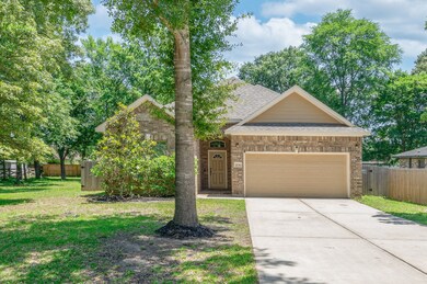 28706 Champion Oaks Dr, Magnolia, TX 77354 - photo 2